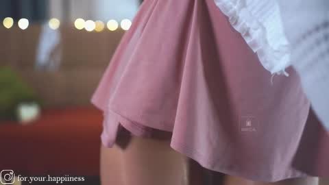 Snapshot of euphoriiiaa chatting on 10-18-25, 05:32 Mira online show from 10-18-25, 05:32