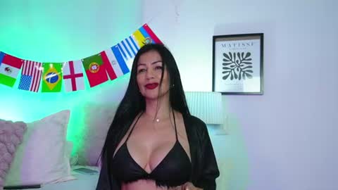 Eva online show from 06-16-26, 11:02