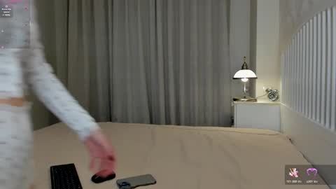 Snapshot of eva__lewis chatting on 02-16-26, 02:18 Eva GTM2 Mon Tue Thu Sat Sun 0400 am-1030am online show from 02-16-26, 02:18