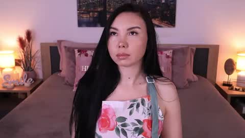 Snapshot of eva__si chatting on 07-10-26, 07:01 Eva online show from 07-10-26, 07:01