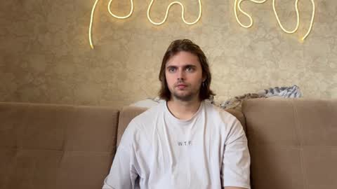 Eva Calvin online show from 01-12-26, 05:45