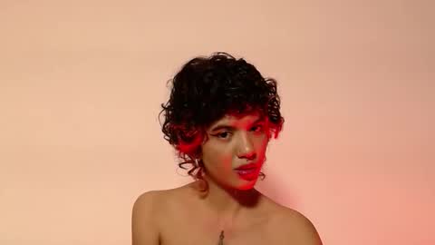 Eva  online show from 12-16-25, 09:47