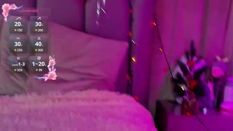 Snapshot of eva_cramer chatting on 01-01-25, 06:59 Eva Cramer online show from 01-01-25, 06:59