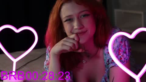 Snapshot of eva_cramer chatting on 02-05-25, 10:01 Eva Cramer online show from 02-05-25, 10:01