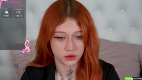 Snapshot of eva_cramer chatting on 10-08-25, 08:34 Eva Cramer online show from 10-08-25, 08:34