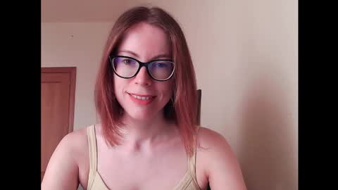 Snapshot of eva_cutesmile chatting on 09-19-25, 12:06 Eva online show from 09-19-25, 12:06