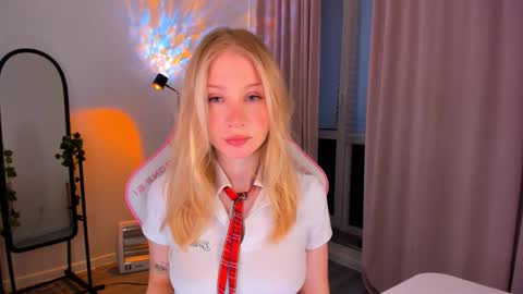 Eva Davis online show from 03-28-26, 03:06