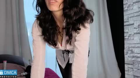 Snapshot of eva_delight_ chatting on 04-18-26, 12:09 eva delight online show from 04-18-26, 12:09