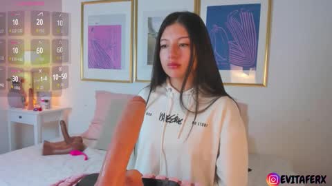 Evaa Depp online show from 09-26-25, 11:25