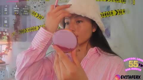 Evaa Depp online show from 10-27-25, 04:11