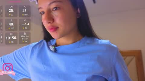 Snapshot of eva_depp_ chatting on 06-16-26, 10:07 Eva online show from 06-16-26, 10:07