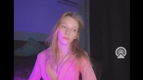 Evvie online show from 12-13-24, 06:16