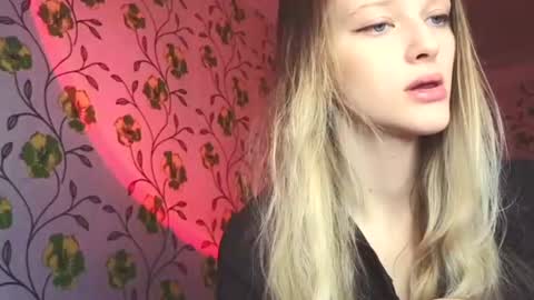 Evvie online show from 06-13-26, 05:38