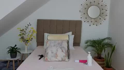 Snapshot of eva_fox43 chatting on 07-10-26, 11:40 eva_fox43 online show from 07-10-26, 11:40