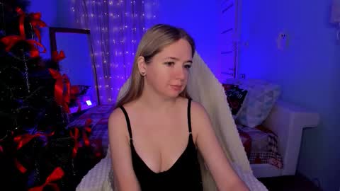 Eva online show from 12-16-25, 02:27