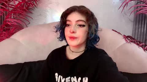 E V A online show from 10-27-25, 07:51