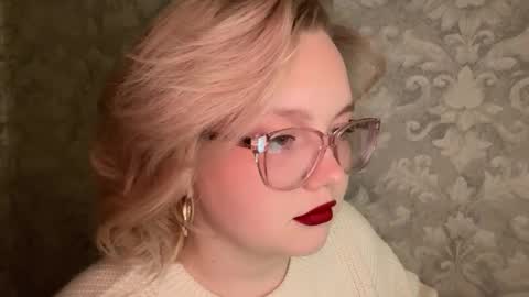 eva_kittenn online show from 09-17-25, 10:33