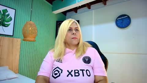 eva_love49 online show from 03-16-26, 05:50