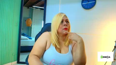 eva_love49 online show from 03-21-26, 06:44