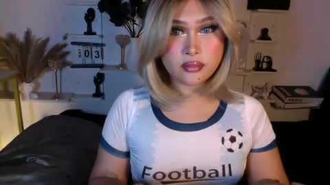 Queen Eva Mazikeen online show from 05-03-26, 08:04