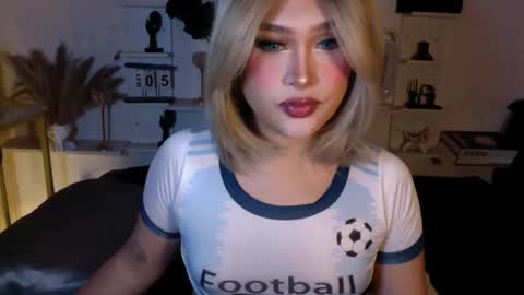 Queen Eva Mazikeen online show from 05-05-26, 10:18