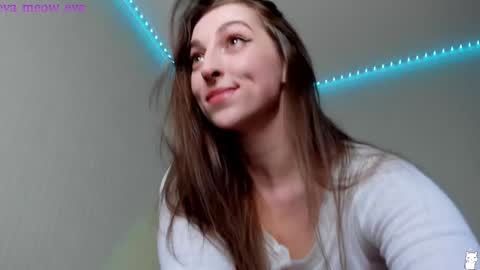 eva_meow_eva online show from 01-10-25, 12:17