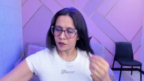 Eva  online show from 10-09-25, 02:26