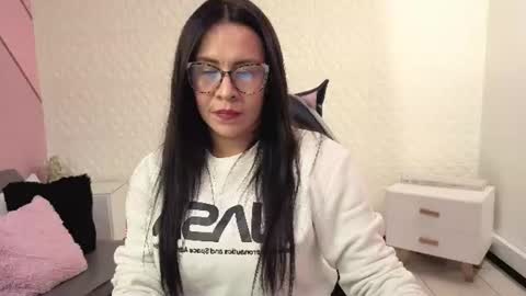 Eva  online show from 06-26-26, 02:21