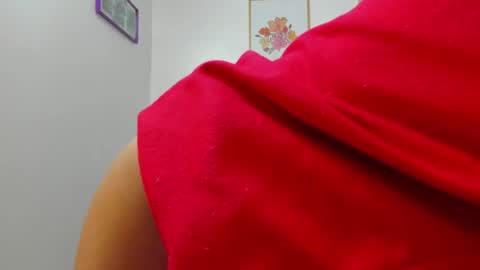 Eva y Mia online show from 06-23-26, 11:41