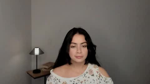 Snapshot of eva_monn chatting on 02-12-26, 12:27 eva_monn online show from 02-12-26, 12:27