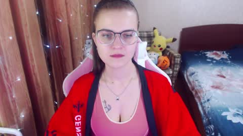 Snapshot of eva_orchid chatting on 12-20-24, 06:45 Eva online show from 12-20-24, 06:45