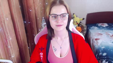 Snapshot of eva_orchid chatting on 12-23-24, 02:02 Eva online show from 12-23-24, 02:02
