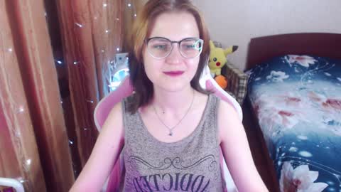 Snapshot of eva_orchid chatting on 12-28-24, 07:01 Eva online show from 12-28-24, 07:01