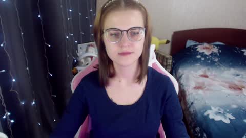 Snapshot of eva_orchid chatting on 01-09-25, 09:59 Eva online show from 01-09-25, 09:59