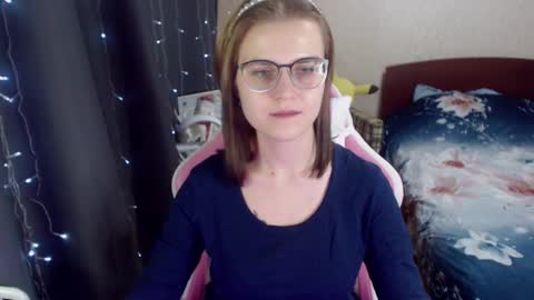 Snapshot of eva_orchid chatting on 01-09-25, 04:06 Eva online show from 01-09-25, 04:06