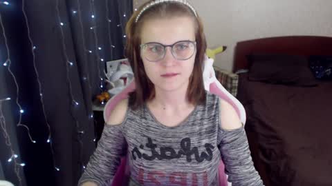 Snapshot of eva_orchid chatting on 01-12-25, 09:40 Eva online show from 01-12-25, 09:40