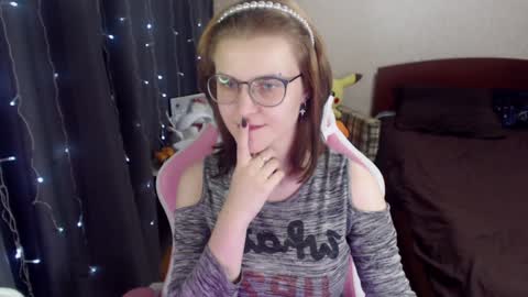 Snapshot of eva_orchid chatting on 01-12-25, 12:44 Eva online show from 01-12-25, 12:44