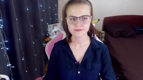 Snapshot of eva_orchid chatting on 01-18-25, 10:06 Eva online show from 01-18-25, 10:06