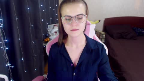 Snapshot of eva_orchid chatting on 01-18-25, 01:08 Eva online show from 01-18-25, 01:08