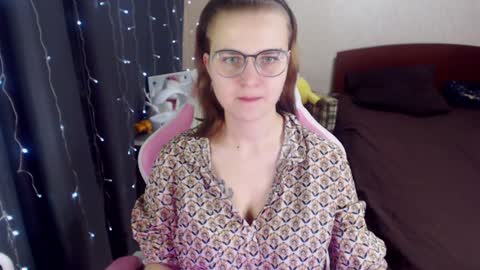 Snapshot of eva_orchid chatting on 01-30-25, 09:57 Eva online show from 01-30-25, 09:57