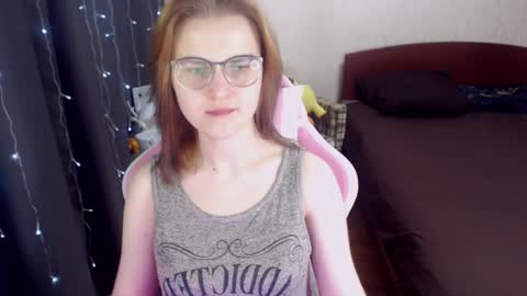 Snapshot of eva_orchid chatting on 02-04-25, 10:54 Eva online show from 02-04-25, 10:54