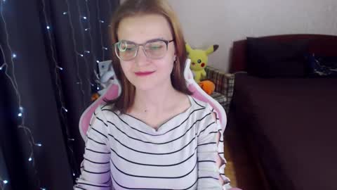 Snapshot of eva_orchid chatting on 02-09-25, 09:47 Eva online show from 02-09-25, 09:47