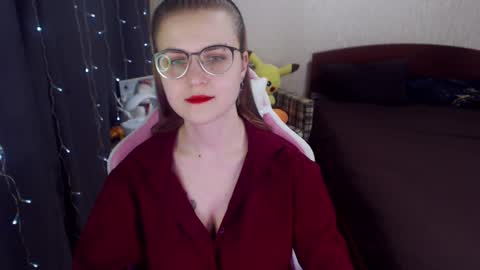 Snapshot of eva_orchid chatting on 02-13-25, 01:05 Eva online show from 02-13-25, 01:05