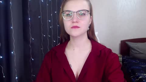 Snapshot of eva_orchid chatting on 02-16-25, 10:10 Eva online show from 02-16-25, 10:10