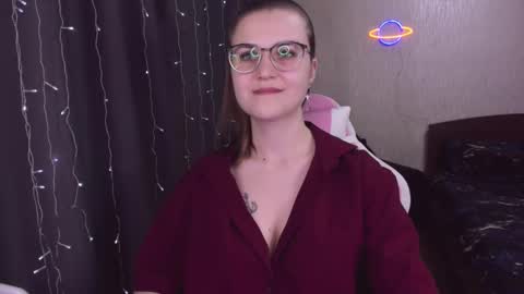 Snapshot of eva_orchid chatting on 02-20-25, 04:25 Eva online show from 02-20-25, 04:25
