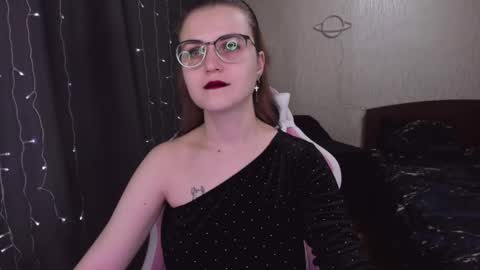 Snapshot of eva_orchid chatting on 02-26-25, 04:14 Eva online show from 02-26-25, 04:14
