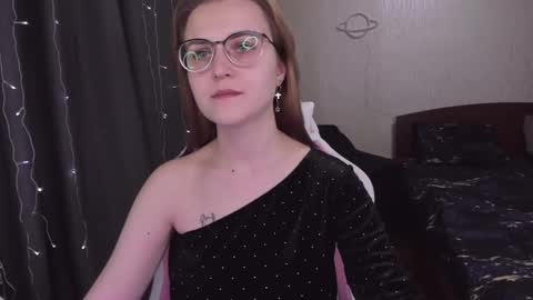 Snapshot of eva_orchid chatting on 03-01-25, 05:05 Eva online show from 03-01-25, 05:05