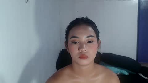 Snapshot of eva_pinay19 chatting on 10-22-25, 11:26 eva_pinay19 online show from 10-22-25, 11:26
