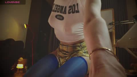 Eva online show from 05-16-26, 10:36