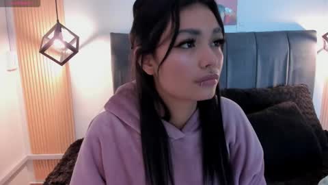 Eva   Emily online show from 09-29-25, 11:48